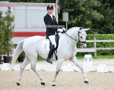 One of the most enchanting and successful para pairs of the last years: Danish Tobias Thorning Jörgensen and the Danish mare Jolene Hill.