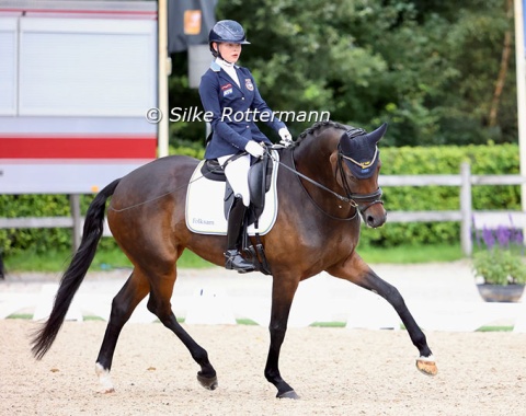 Pam Svane and Raja at their championships debut