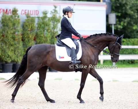 The petite Fürstenball mare First Love and Anastasia Vistalova representing the Czech Republic