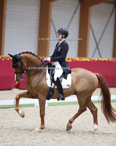 Elisabeth von Wulffen on U25 ride Vis A Vis (by Van Vivaldi x Quadroneur)
