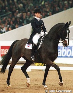 Isabell Werth and Antony FRH at the 2000 CDI-W 's Hertogenbosch :: Photo © Dirk Caremans