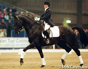 Marie Jose Hulsman on the Jo Rutten bred licensed stallion Obelisk :: Photo © Dirk Caremans