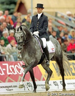 Hans Peter Minderhoud and Rubels at the 2001 World Young Horse Championships :: Photo © Dirk Caremans