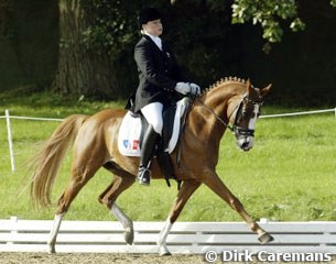 French Aude Courtoux on Neervelds Blamoer