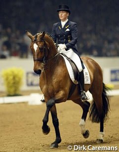 German Ingrid Klimke and Belgian warmblood gelding Nector van het Carelshof were the revelations of the 2002 World Cup Finals