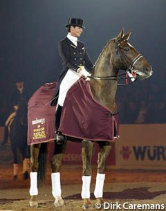 Ulla Salzgeber wins the 2002 World Cup Finals :: Photo © Dirk Caremans