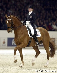 Karen Nijvelt and Heyu at the 2003 CDI-W 's Hertogenbosch :: Photo © Dirk Caremans