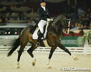 Antoinette Falandt on Jarwo at the 2003 CDI-W Mechelen :: Photo © Dirk Caremans