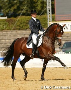 Edward Gal and Nourejev at the 2003 CDI Verden :: Photo © Dirk Caremans