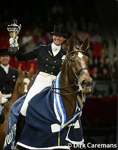 Ulla Salzgeber wins the 2003 World Cup Finals :: Photo © Dirk Caremans