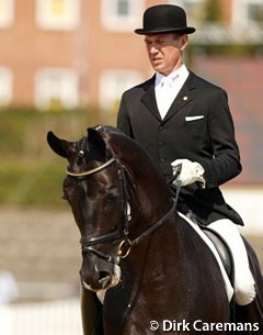 Holga Finken and Furst Heinrich at the 2003 World Young Horse Championships