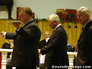 Uwe Heckmann, Ullrich Kasselmann, Paul Schockemöhle at the 2004 PSI Auction
