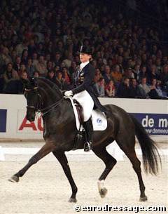Ann Kathrin Linsenhoff on Wahajama :: Photo © Astrid Appels