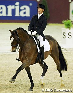 Roger Schulkens on Paso Doble :: Photo © Dirk Caremans