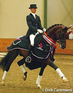 Hans Peter Minderhoud and Florencio win the 2004 Pavo Cup Finals :: Photo © Dirk Caremans