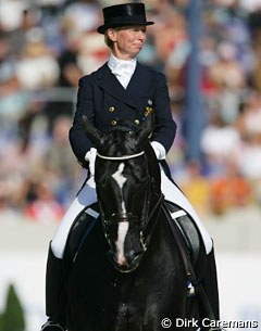 Louise Nathhorst and Guinness :: Photo © Dirk Caremans