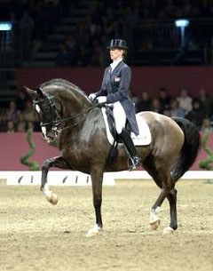 Anky van Grunsven and Salinero win the 2005 CDI-W London :: Photo © Kit Houghton