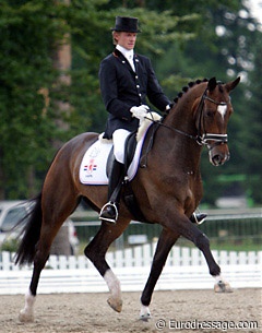 Edward Gal and the 6-year old Sisther de Jeu at the 2005 World Young Horse Championships in Verden :: Photo © Astrid Appels