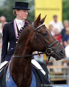 Helen Langehanenberg and Damon Hill, 2005 World Young Horse Champions :: Photo © Astrid Appels