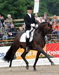 Dr. Ulf Möller on San Rubin