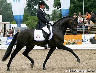 Tommie Visser (NED) on Turbo Magic (Cabochon x Cocktail)