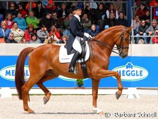 Nadine Capellmann and Elvis VA conquer the 2006 CDIO Aachen :: Photo © Barbara Schnell