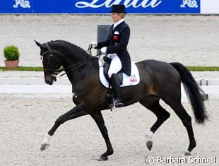 Sandy Phillips on Lara, a mare that started her career in Aachen, selling as a youngster in the CHIO Sales.