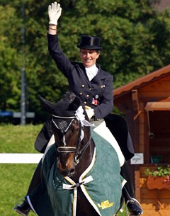 Silvia Ikle and Romario win at the 2006 CDI Berne :: Photo © Birgit Hermann