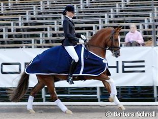 Friederike Hahn on Honeur :: Photo © Barbara Schnell
