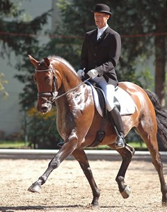 Frank Mohr and Lancelott at the 2006 Bundeschampionate :: Photo © Jan Reumann