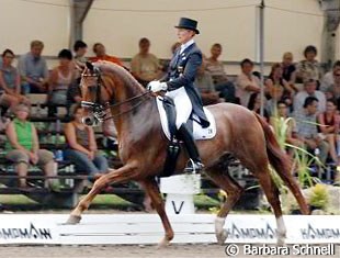 Heike Kemmer and Bonaparte win the 2006 German Championships in Munster :: Photo © Barbara Schnell