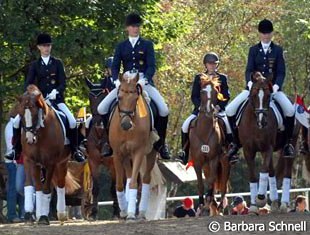 The pony medalists: Louisa Lüttgen, Lydia Camp, Sanneke Rothenberger