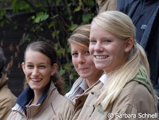 Pony girls Louisa Lüttgen, Lydia Camp, Annabel Frenzen