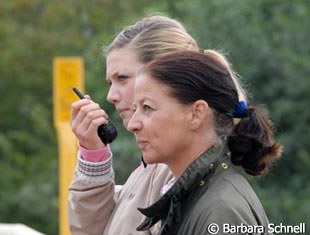 Katharina and her mother Gaby Winkelhues training Nicole Kux on Valido's Contrast