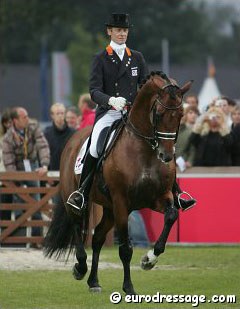 Edward Gal and Lingh at the 2006 World Equestrian Games :: Photo © Astrid Appels