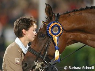 Groom Anna with Satchmo during the prize giving