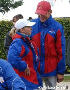 Debbie McDonald and Guenter Seidel having a chat at the warm up