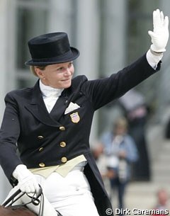 Debbie McDonald waves to crowds at the 2006 World Equestrian Games in Aachen :: Photo © Dirk Caremans