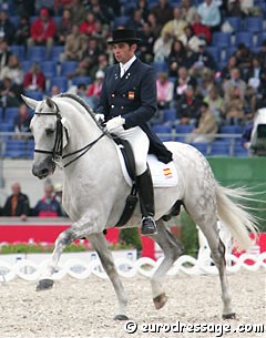 Carlos Lopez Porras and Nevado Santa Clara at the 2006 World Equestrian Games :: Photo © Astrid Appels