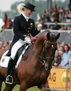 Isabell Werth and Satchmo win the Grand Prix Special Gold at the 2006 World Equestrian Games :: Photo © Astrid Appels