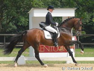 Juliette Ramel on her young riders' horse Melvin C at the 2007 CDI-YR Bonn :: Photo © Barbara Schnell