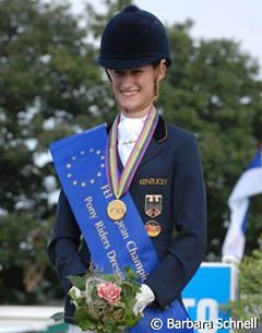 2007 European Pony Champion Louisa Luttgen :: Photo © Barbara Schnell