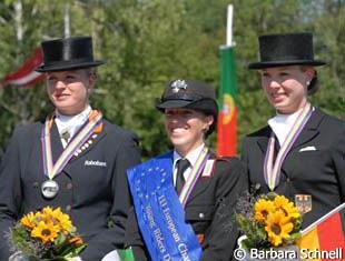 The Young Rider Kur podium: Schoots (silver), Truppa (gold), Schütte (bronze) :: Photo © Barbara Schnell
