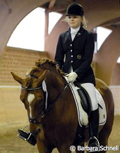 Last year Annabel Freunzen rode Dance of Joy (by Don't Worry) in the BuCha finals, this year, he's helping younger sister Michelle getting started in the pony scene.