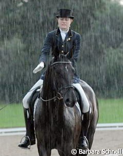 During Stephanie Jansen's ride, the thunderstorm that had been hanging over Langenfeld for a good hour finally broke loose.