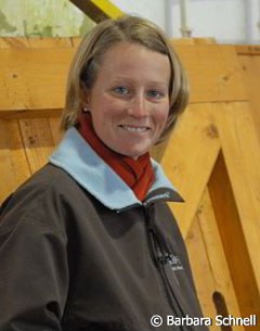 Helen Langehanenberg is training Carlotta Hassenburger