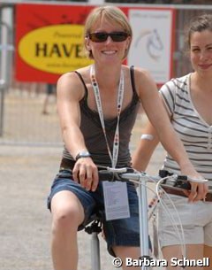 Helen Langehanenberg on her bike