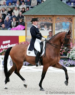Isabell Werth and Satchmo win the Grand Prix at the 2008 CDIO Aachen :: Photo © Astrid Appels