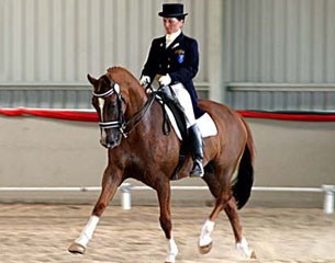 Berni Saunders on her Arabian Hollybrook Boston