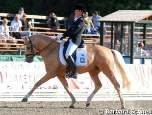 Florina Kienbaum and Donnertraum in the Pony Derby